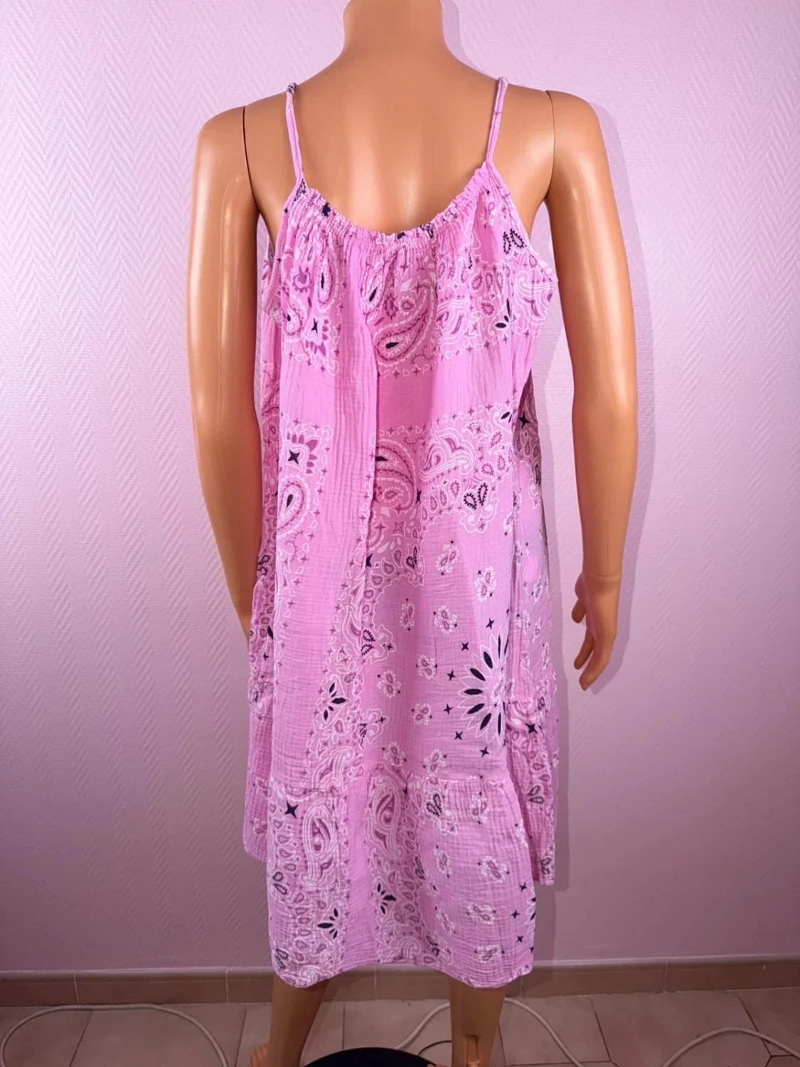 Vestido de mujer bandana de gasa de algodón usado una vez – photo 9